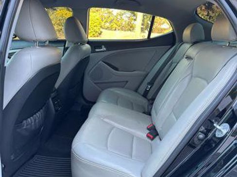 Used 2015 Kia Optima EX image 12
