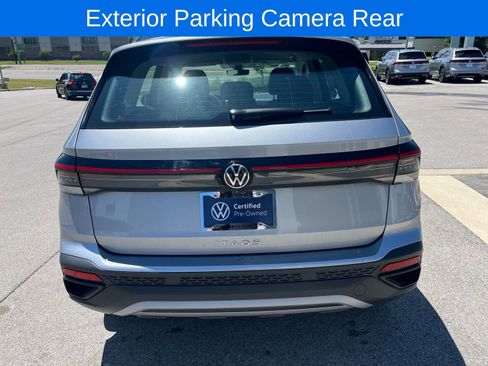 Certified 2025 Volkswagen Taos S FWD image 8