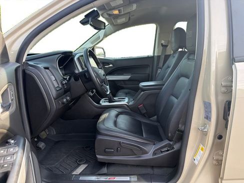 Used 2022 Chevrolet Colorado ZR2 w/ Colorado ZR2 Bison Edition AWD/4WD image 10