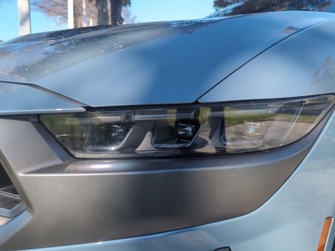 Used 2024 Ford Mustang Dark Horse image 6