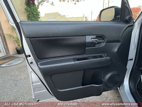 Used 2008 Scion xB image 12
