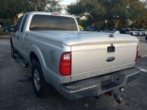Used 2015 Ford F250 XLT AWD/4WD image 2