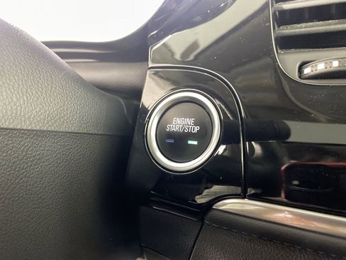 Certified 2017 Buick Encore Essence w/ Experience Buick Package image 19