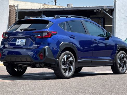 New 2025 Subaru Crosstrek 2.5i Limited w/ Crosstrek Mirror Package image 5