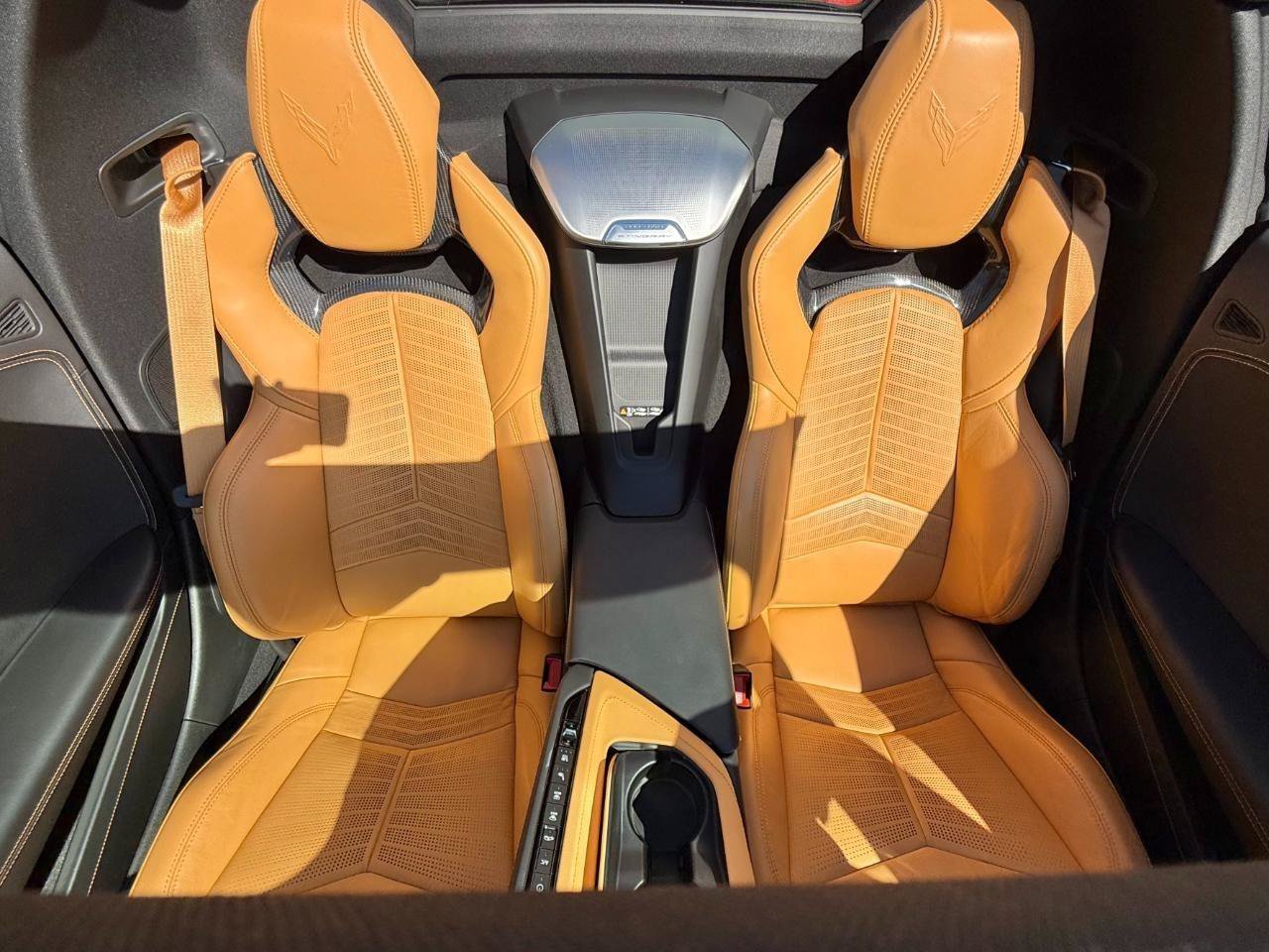 Used 2021 Chevrolet Corvette Stingray Preferred Conv w/ Z51 Performance Package RWD image 16