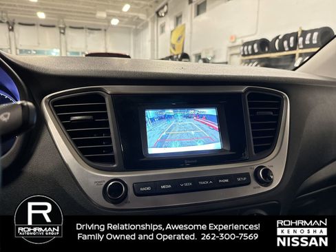 Used 2018 Hyundai Accent SE image 8