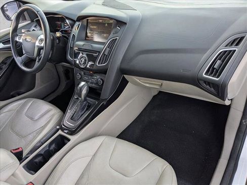 Used 2015 Ford Focus Electric Hatchback image 22