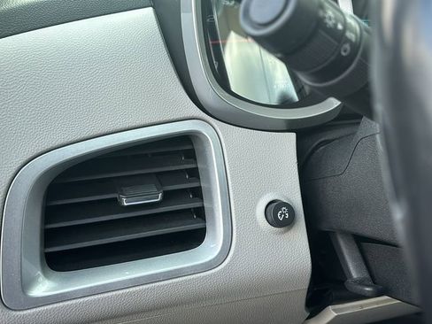 Used 2014 Chevrolet Equinox LTZ image 15