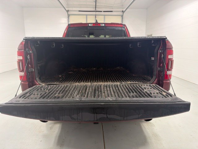 Used 2020 RAM 1500 Laramie w/ Sport Appearance Package AWD/4WD image 10