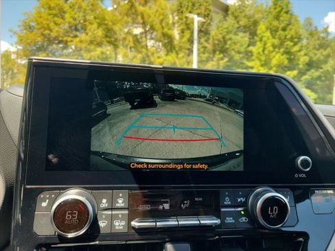 Certified 2026 Toyota Highlander XLE AWD/4WD image 18