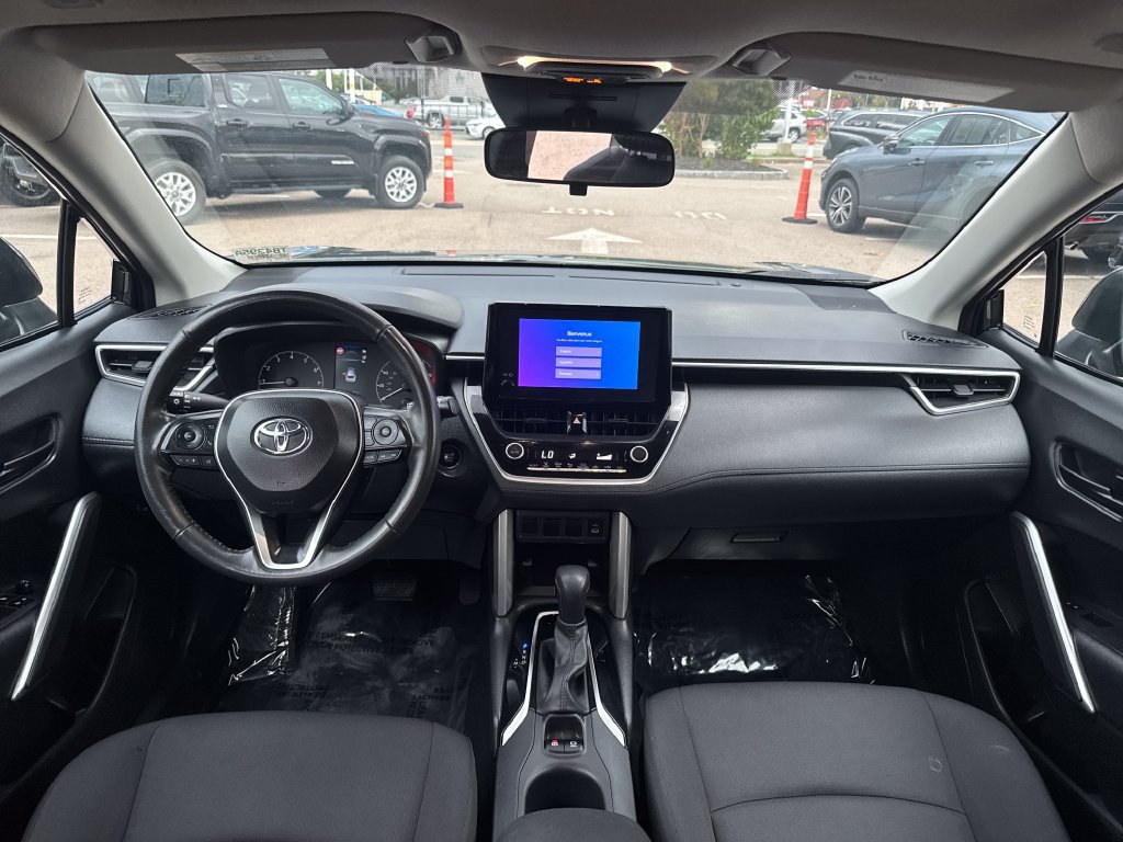 Used 2024 Toyota Corolla Cross LE w/ Moonroof Package AWD/4WD image 10
