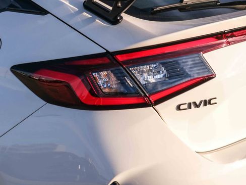 Used 2024 Honda Civic Type R image 7