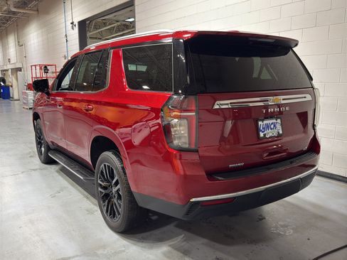 Used 2023 Chevrolet Tahoe LT image 3
