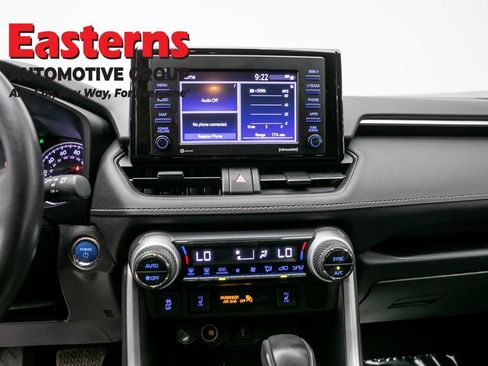 Used 2021 Toyota RAV4 XLE w/ XLE Grade Weather Package AWD/4WD image 12