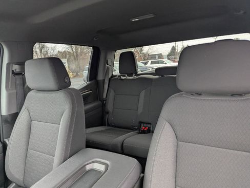 Used 2025 Chevrolet Silverado 1500 LT image 26