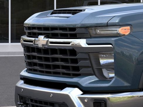 New 2026 Chevrolet Silverado 3500 LT w/ All Star Edition AWD/4WD image 13