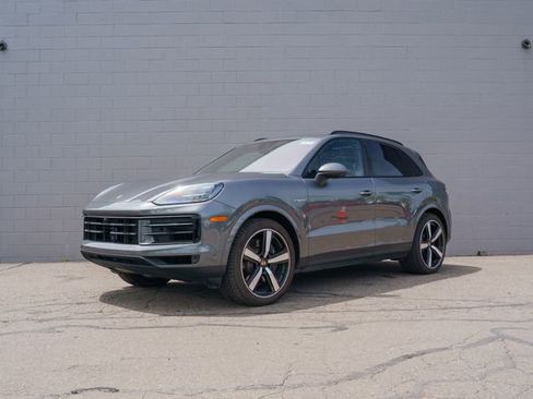 Certified 2026 Porsche Cayenne E-Hybrid AWD/4WD image 1