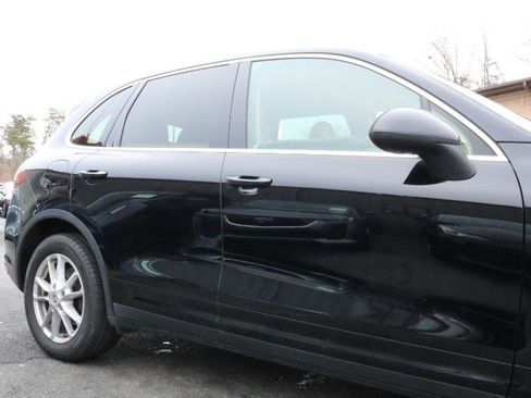 Used 2012 Porsche Cayenne image 11