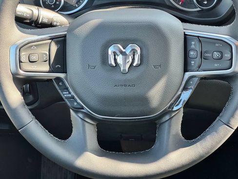 New 2026 RAM 1500 Big Horn AWD/4WD image 18