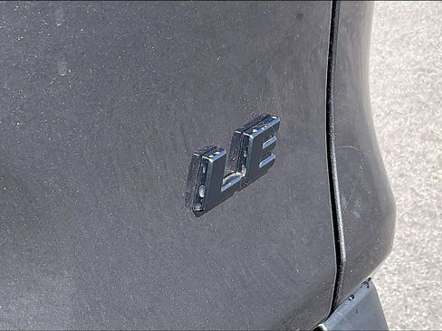 Used 2025 Toyota RAV4 LE FWD image 9
