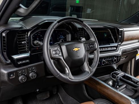 Used 2026 Chevrolet Silverado 1500 High Country w/ High Country Premium Package image 17