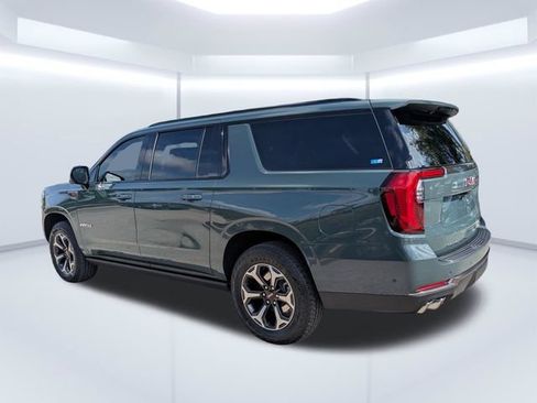 Used 2025 GMC Yukon XL AT4 Ultimate w/ LPO, Floor Liner Package AWD/4WD image 6