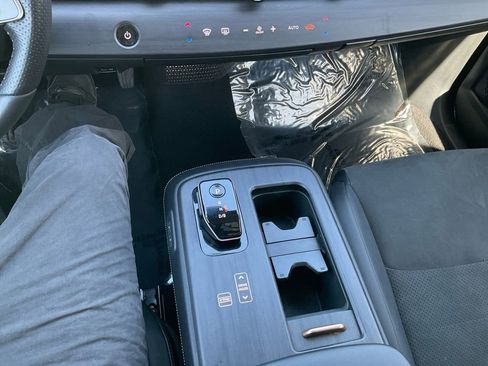 Certified 2024 Nissan Ariya ENGAGE image 23