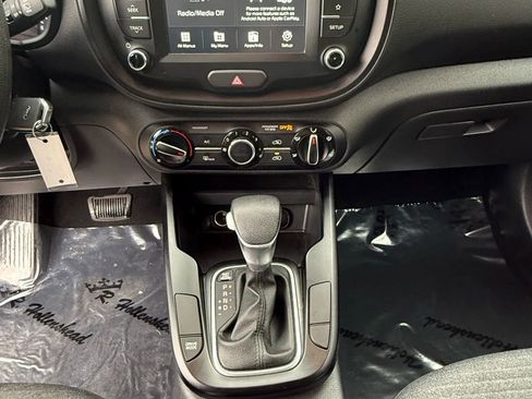 Used 2021 Kia Soul S image 18