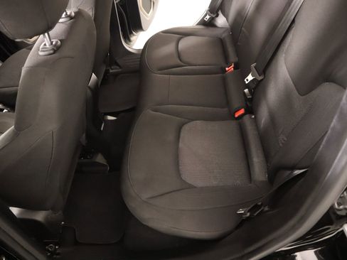 Used 2016 Jeep Renegade Sport w/ Power & Air Group image 10