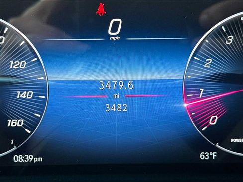 Certified 2025 Mercedes-Benz GLA 250 image 34