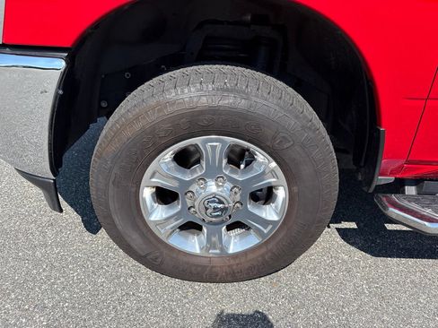 Used 2026 RAM 2500 Big Horn AWD/4WD image 13