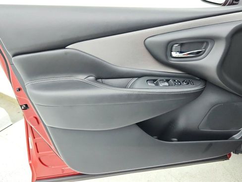 Used 2020 Nissan Murano SV FWD image 25