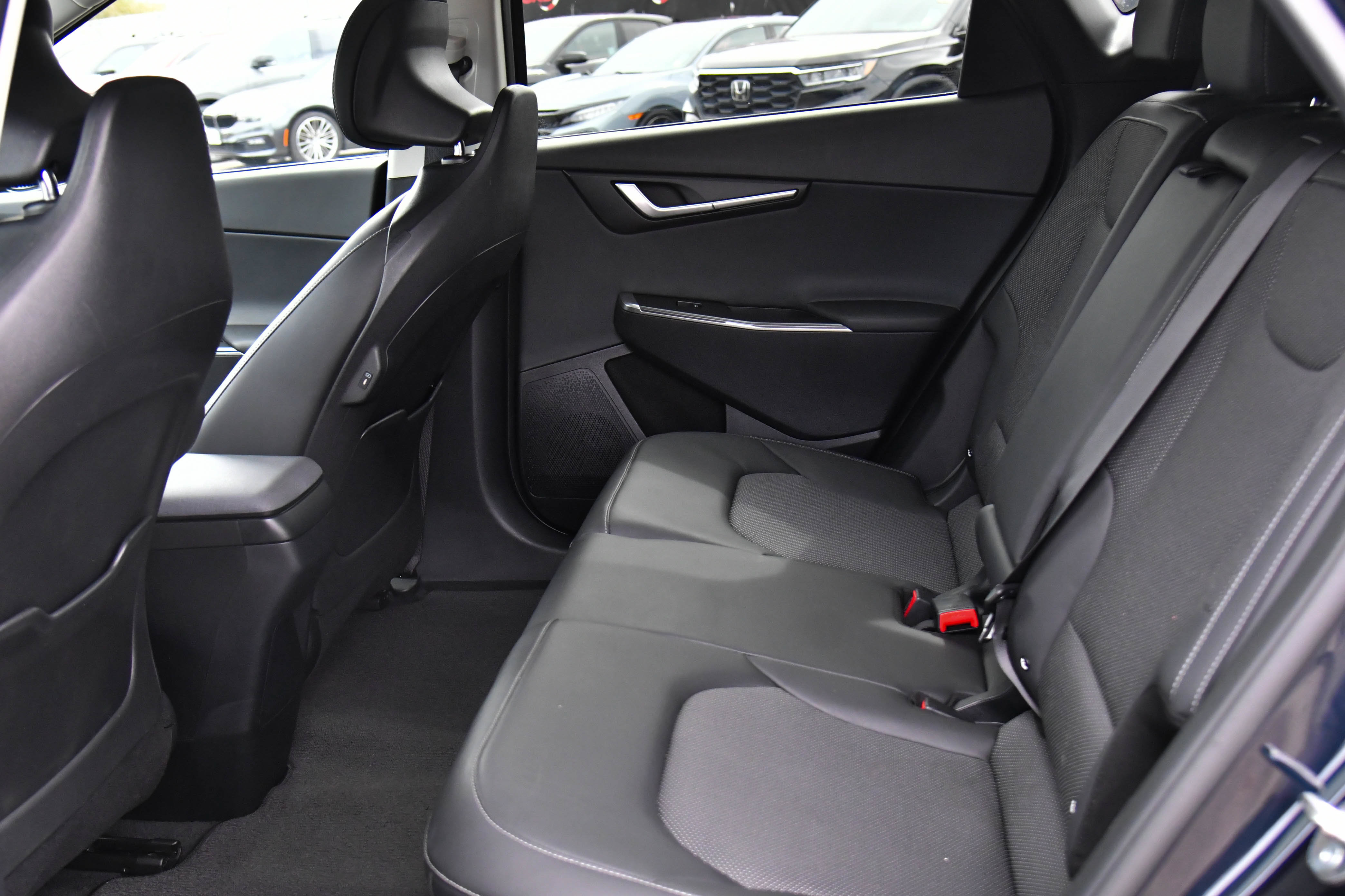 Used 2024 Kia EV6 Light RWD image 39