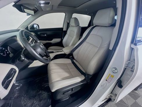Used 2025 Honda HR-V EX-L image 10