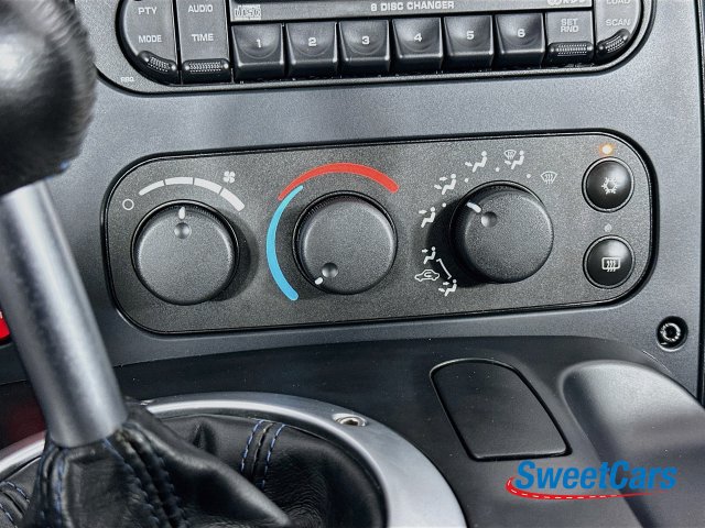 Used 2006 Dodge Viper SRT-10 w/ VOI9 Edition RWD image 19