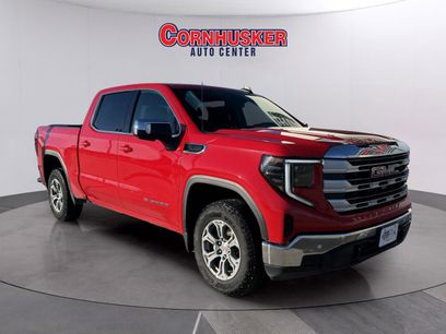 Used 2024 GMC Sierra 1500 SLE w/ Preferred Package