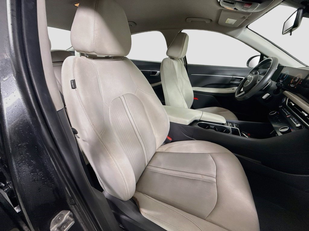 Used 2025 Hyundai Sonata SEL FWD image 27