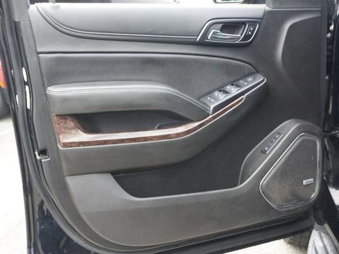 Used 2018 Chevrolet Tahoe LT AWD/4WD image 24