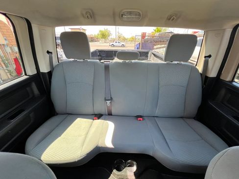 Used 2016 RAM 2500 Tradesman w/ Chrome Appearance Group RWD image 29