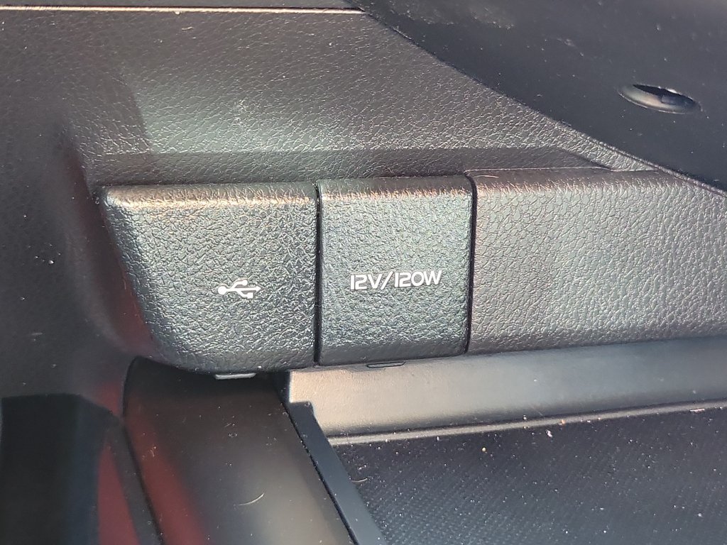 Used 2023 Toyota Camry SE FWD image 22