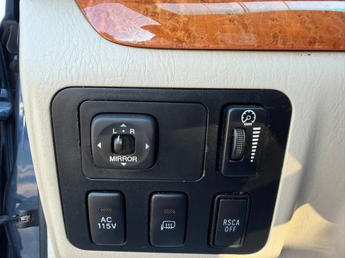 Used 2004 Lexus GX 470 AWD/4WD image 18