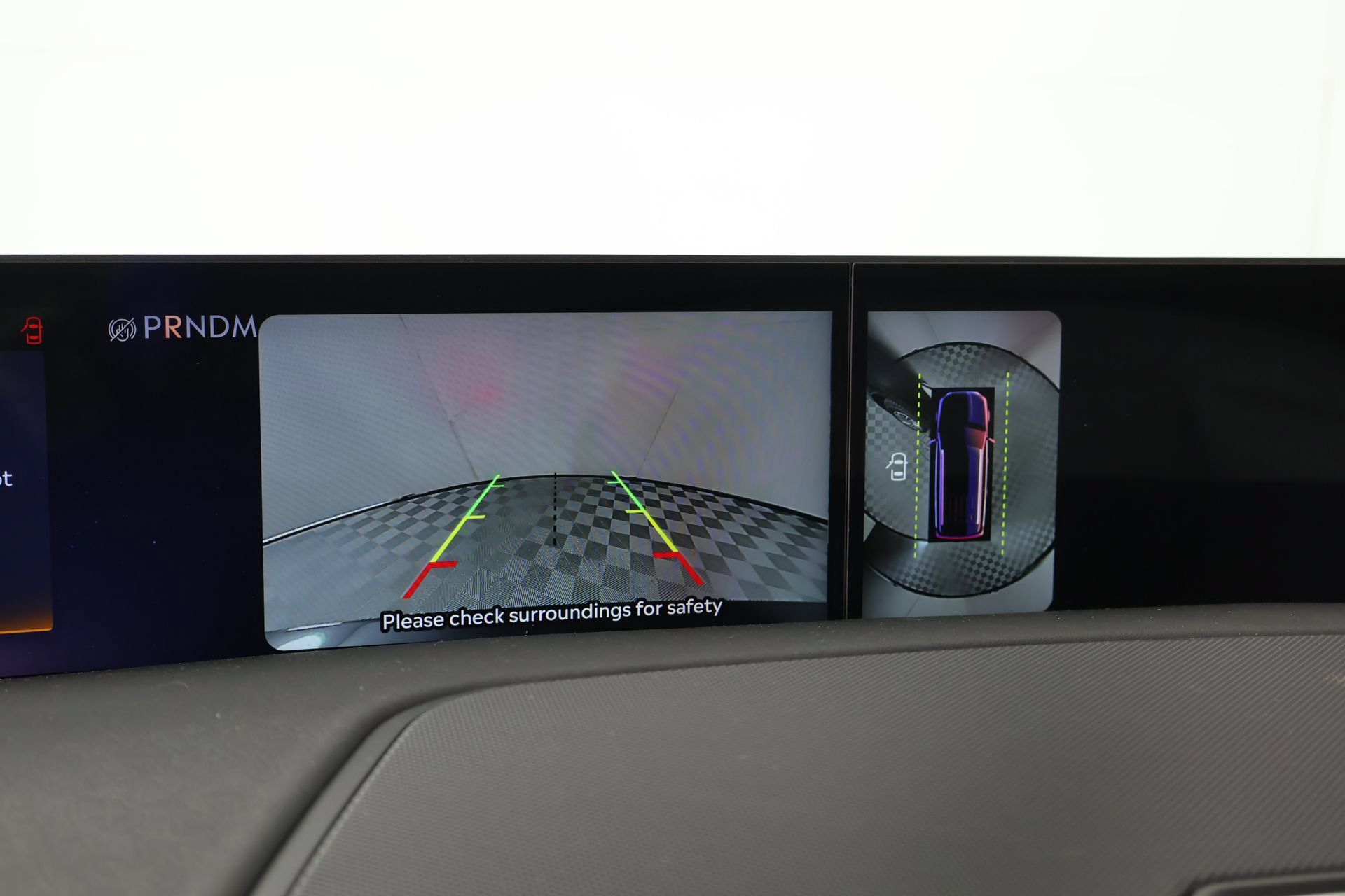 New 2025 Lincoln Navigator Reserve AWD/4WD image 6