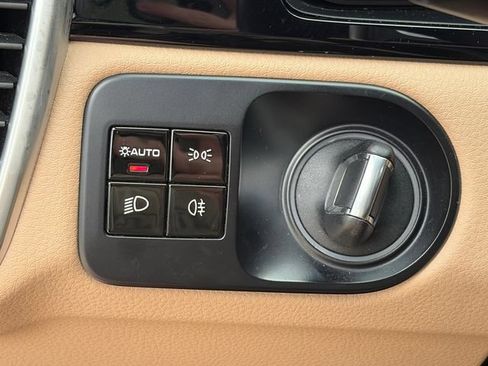 Used 2020 Porsche Cayenne AWD/4WD image 20