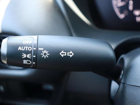 Certified 2026 Honda HR-V LX image 21