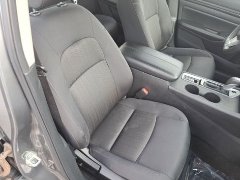 Used 2025 Nissan Altima 2.5 SV AWD/4WD image 10