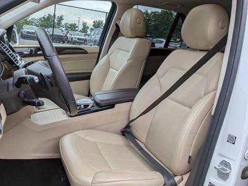 Used 2017 Mercedes-Benz GLE 350 image 13
