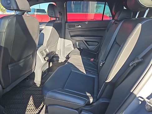 Used 2020 Volkswagen Atlas Cross Sport SEL R-Line image 7