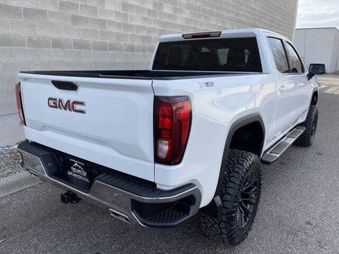 Used 2023 GMC Sierra 1500 SLE image 3