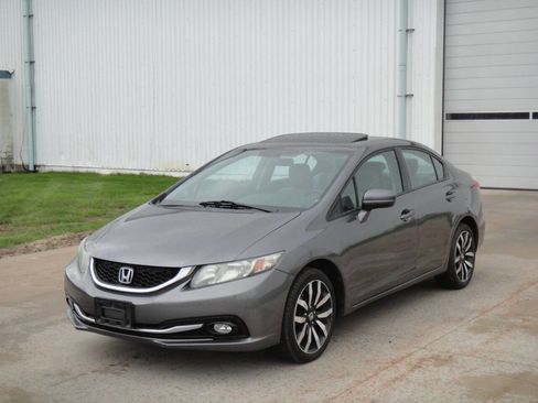 Used 2015 Honda Civic EX-L image 2