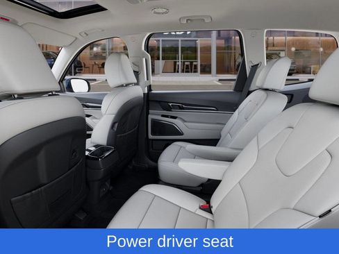 New 2025 Kia Telluride S image 19
